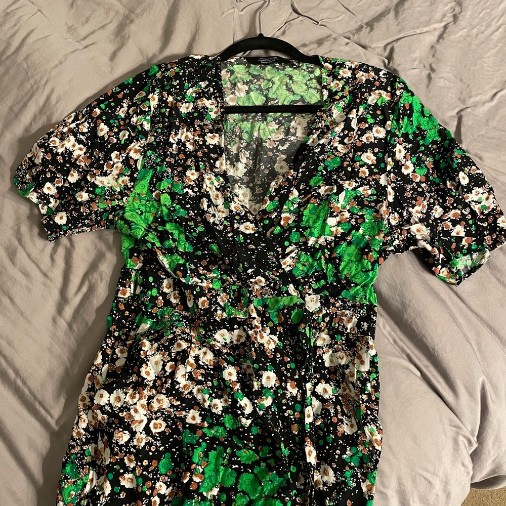 & Other Stories wrap dress w POCKETS